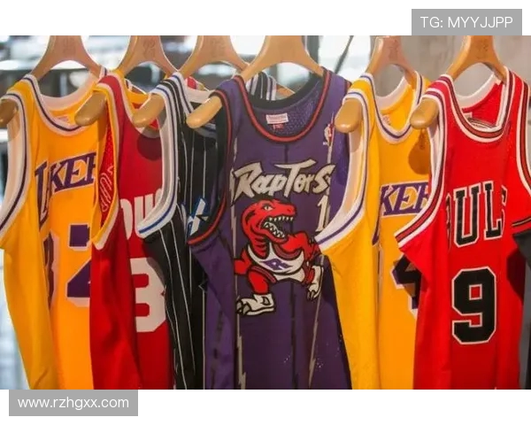 NBA火箭队情侣粉丝文化与相关周边产品