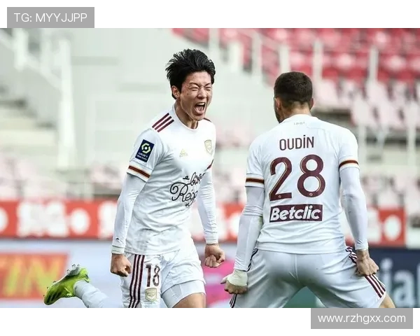 法甲赛季内球员转会动态与球队阵容重组分析