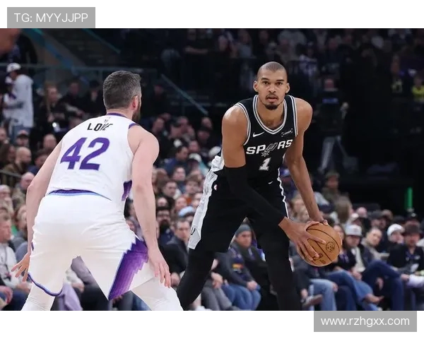 8月8日马刺对决爵士全场录像回放精彩瞬间解析巅峰较量战术解读 8月8日马刺对决爵士全场录像回放精彩瞬间解析巅峰较量战术解读