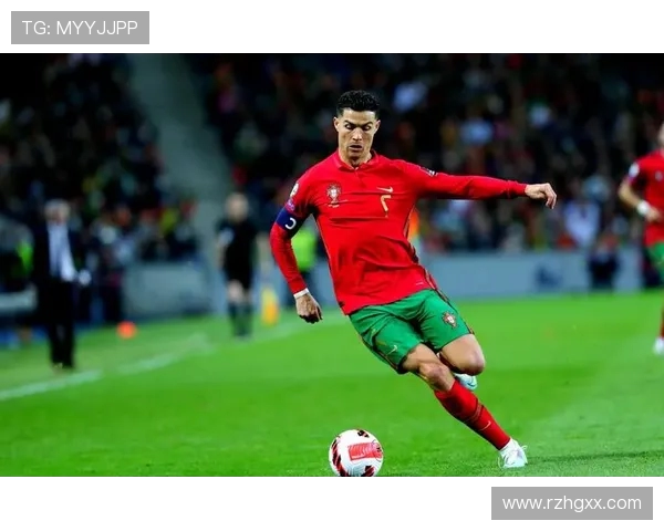 以2022世界杯C罗比赛时间探讨其巅峰表现与关键战局分析 以2022世界杯C罗比赛时间探讨其巅峰表现与关键战局分析